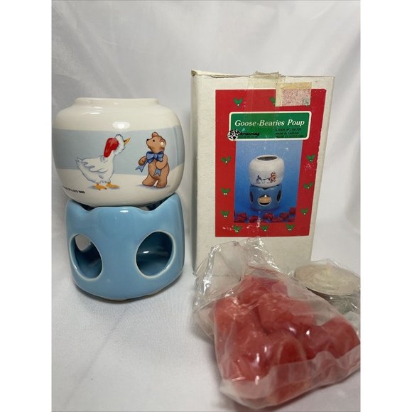 VINTAGE Holiday Goose Bearies Candle Warmer Teddy Bear Lloyd Original Wax - Picture 2 of 12